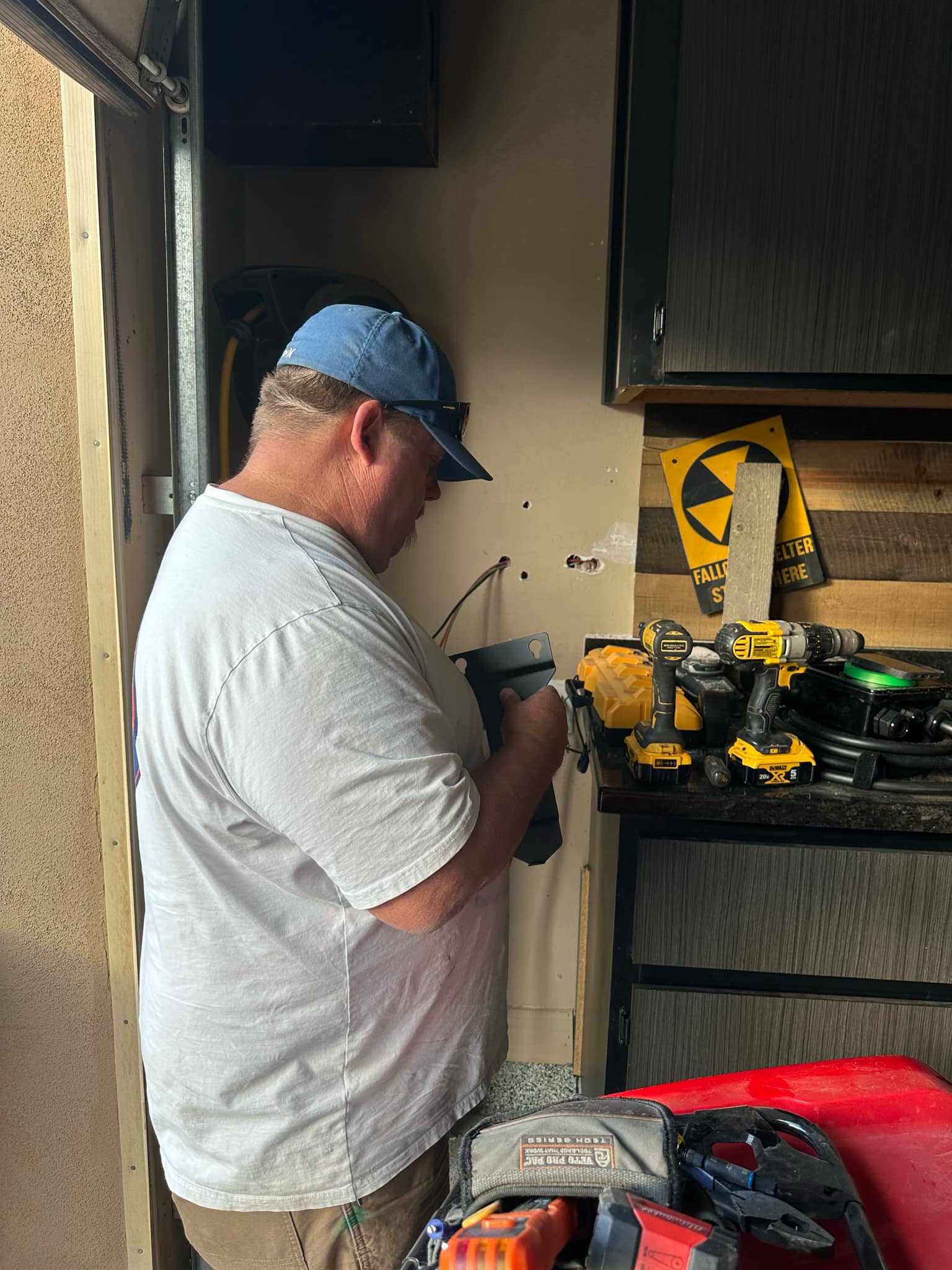 Father’s Day Gift Guide for the Handy Dad: Tools, Thermostats, and Home Comfort Upgrades