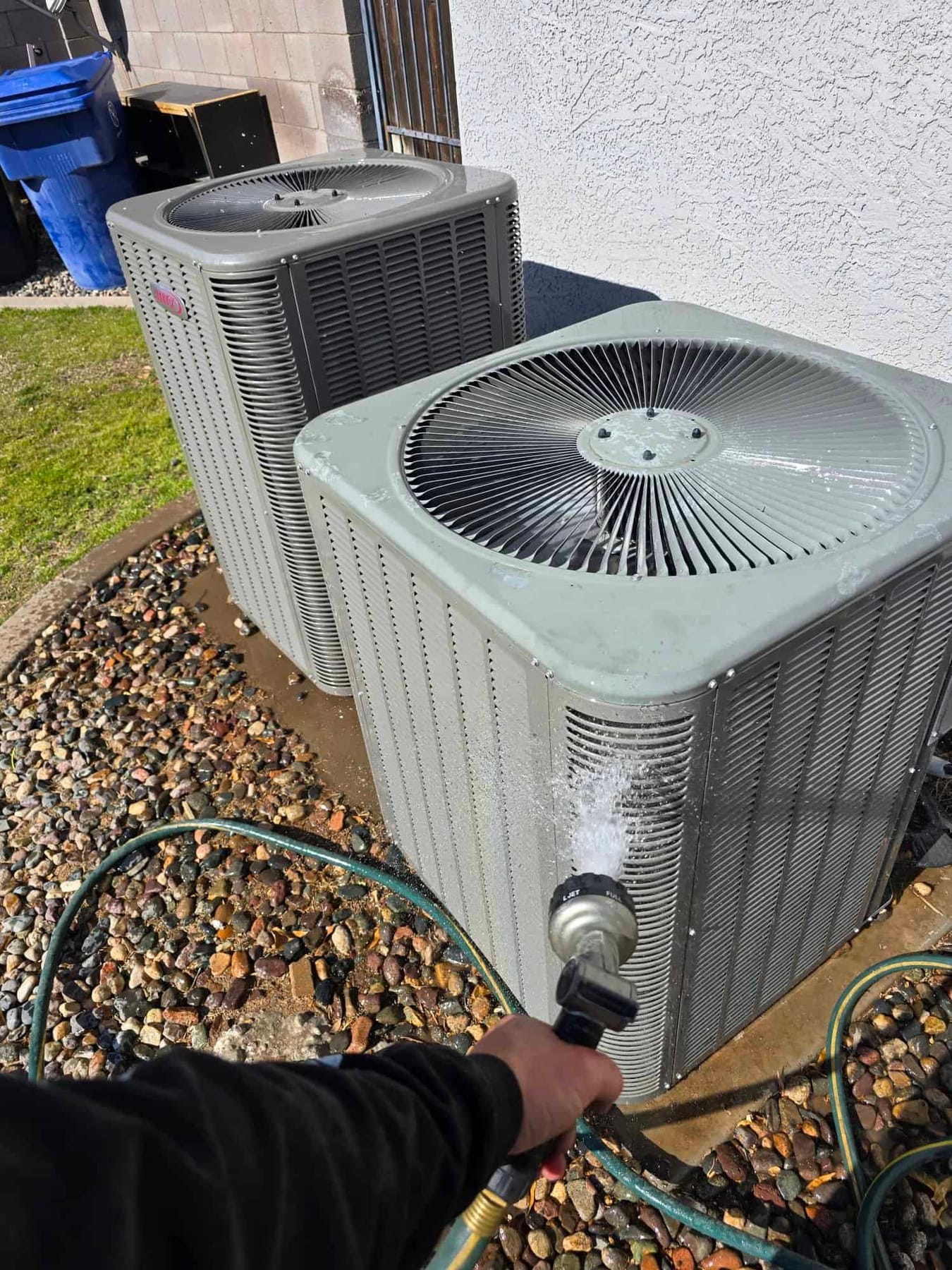 Why Fall & Winter Are the Best Seasons to Clean Your HVAC System